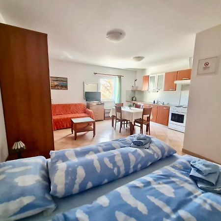 Apartments Spert Umag Exterior photo