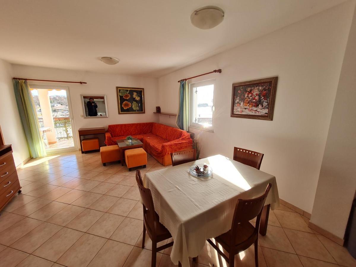 Apartments Spert Umag Exterior photo