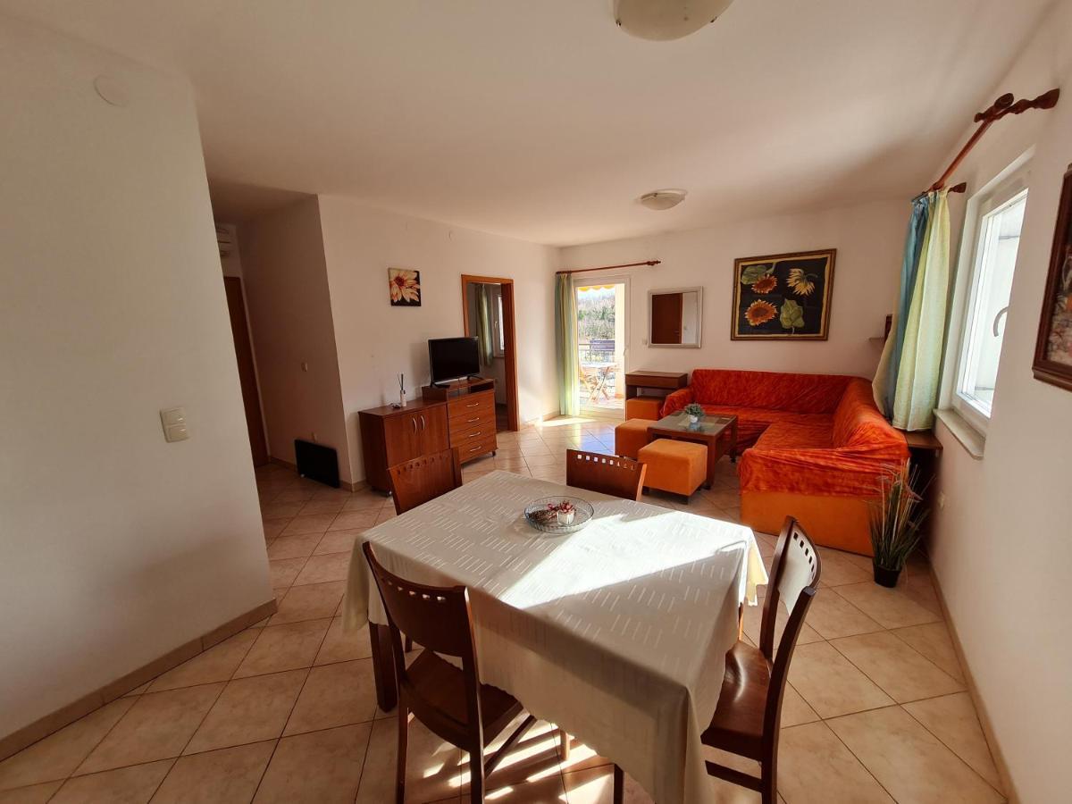 Apartments Spert Umag Exterior photo